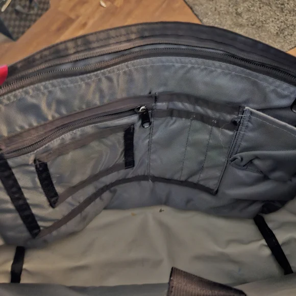 Black Timbuk2 Men's Messenger Large Laptop Bag - Picture 9 of 14